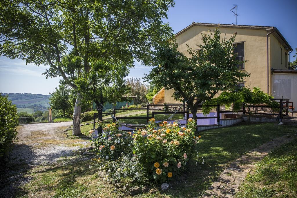 Il Casale Di Aurora Country House Colmurano Buitenkant foto