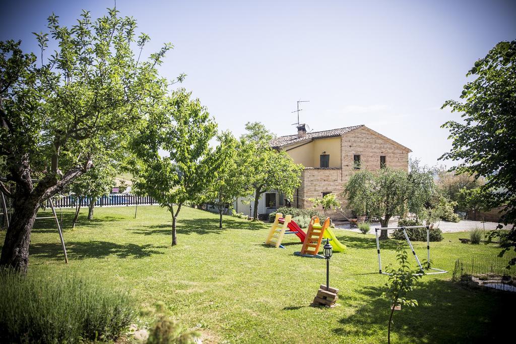 Il Casale Di Aurora Country House Colmurano Buitenkant foto